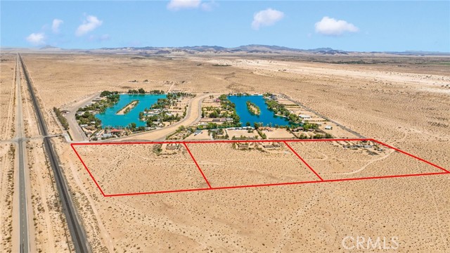 Detail Gallery Image 3 of 33 For 37132 Coyote Lake Rd, Newberry Springs,  CA 92398 - 15 Beds | 13 Baths