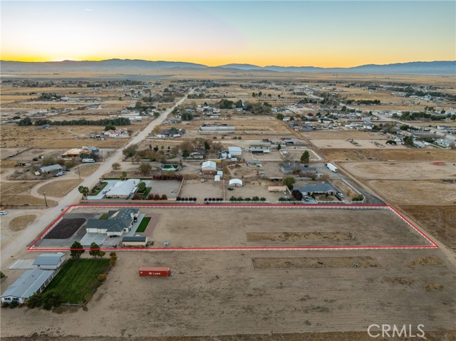 Detail Gallery Image 54 of 56 For 8127 W Avenue E12, Lancaster,  CA 93536 - 3 Beds | 2/1 Baths