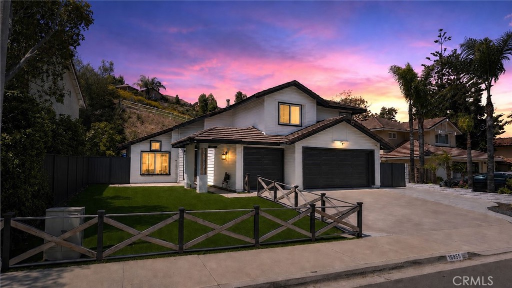 16955 Lake Knoll