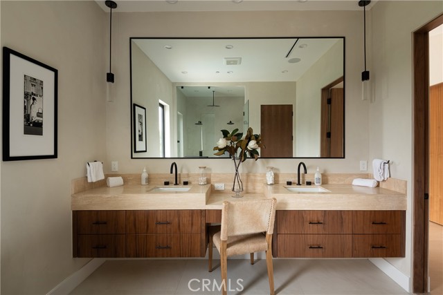4140 Sunnyslope Avenue, Sherman Oaks CA: https://media.crmls.org/medias/6e5e5d2a-33c8-4d02-8a84-ce5fe9389e18.jpg
