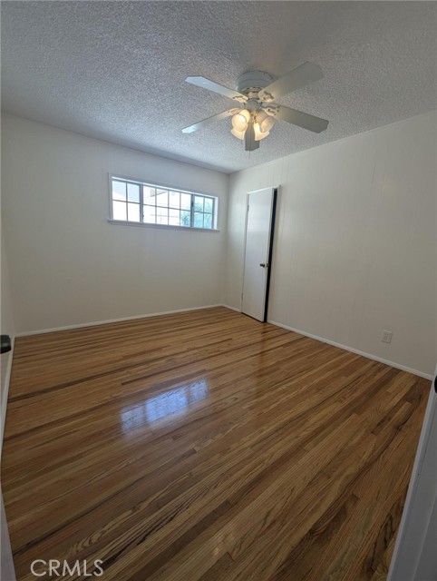 891 W Elberon Avenue, San Pedro CA: https://media.crmls.org/medias/6e5e808e-d5fa-4db7-b5c6-d2647d8426f1.jpg