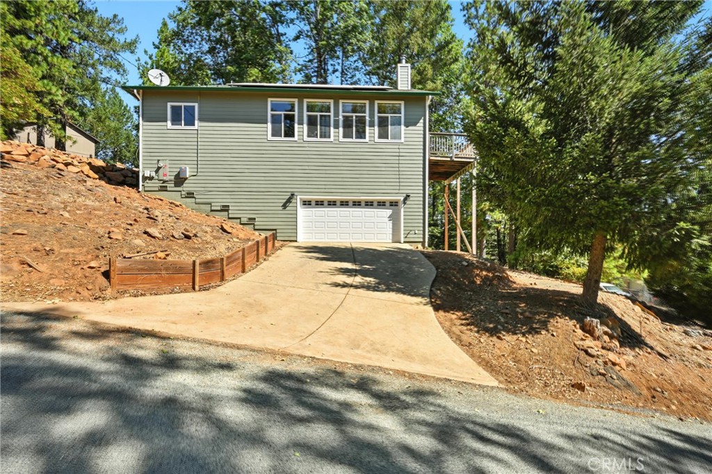9698 Carolyn Drive