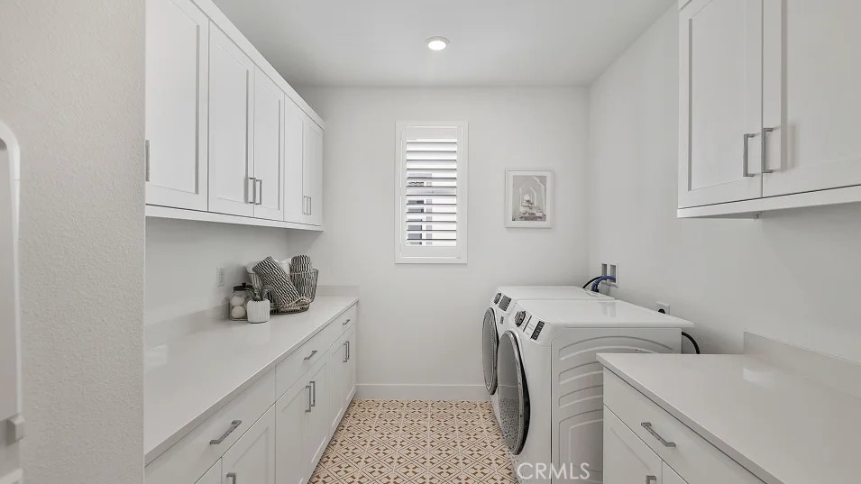 MLS #OC25233677 image #27