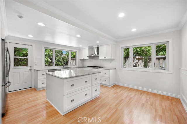 1683 Camberwell Place, Westlake Village CA: https://media.crmls.org/medias/6e5ee057-1e38-4b4e-bdd2-c93f139db8a1.jpg