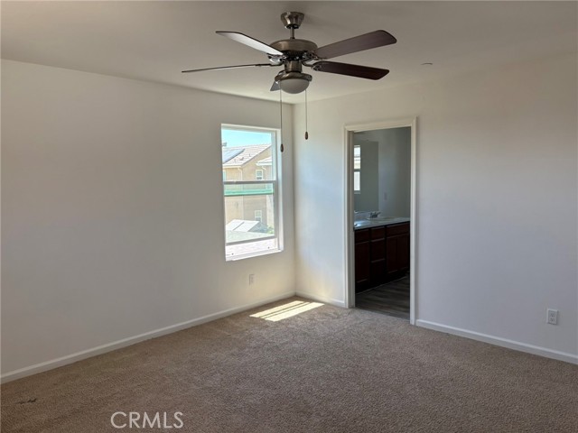 Detail Gallery Image 16 of 24 For 70 Drake St, Madera,  CA 93638 - 4 Beds | 2/1 Baths