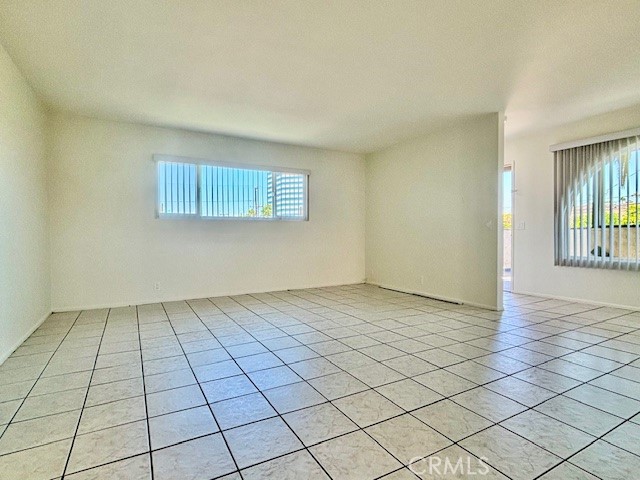 Detail Gallery Image 30 of 35 For 17171 Elm #B,  Huntington Beach,  CA 92647 - 2 Beds | 1 Baths