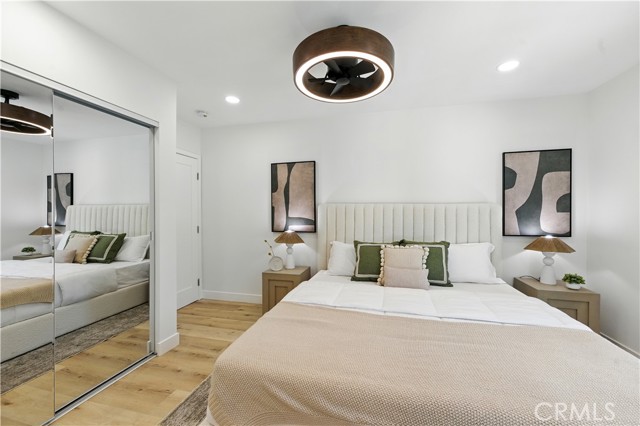 Detail Gallery Image 7 of 16 For 13021 Killion St, Sherman Oaks,  CA 91401 - 3 Beds | 2/1 Baths