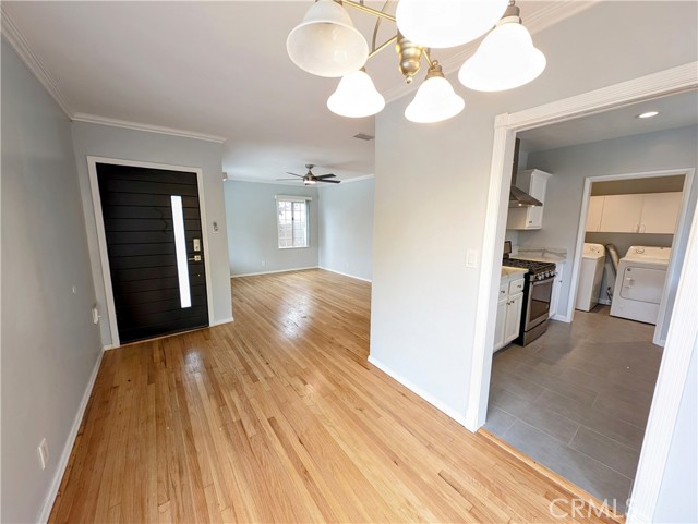 Detail Gallery Image 4 of 24 For 2746 Thurman Ave, Los Angeles,  CA 90016 - 3 Beds | 2 Baths