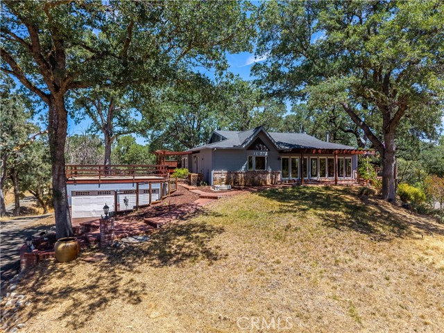 Detail Gallery Image 4 of 70 For 608 Dixon Dr, Lakeport,  CA 95453 - 2 Beds | 2 Baths