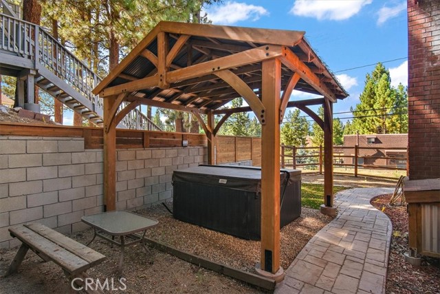 Detail Gallery Image 7 of 22 For 43201 Sand Canyon Rd, Big Bear Lake,  CA 92315 - 2 Beds | 1 Baths