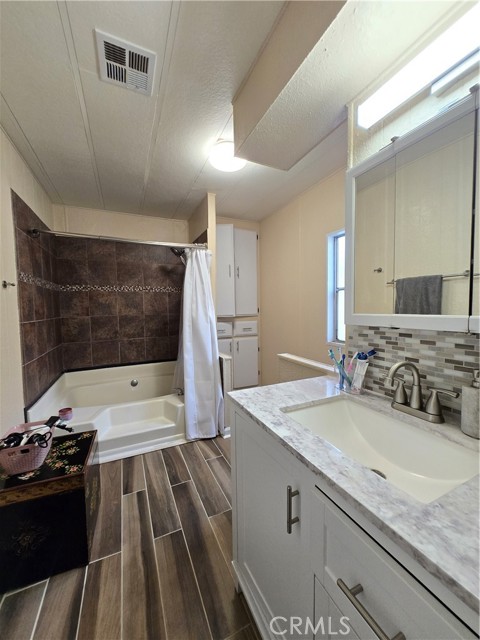 Detail Gallery Image 11 of 14 For 11401 Topanga Canyon Blvd Spc 16, Chatsworth,  CA 91311 - 2 Beds | 2 Baths