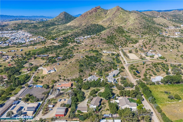 Detail Gallery Image 9 of 60 For 11340 Morgan, Agua Dulce,  CA 91390 - 3 Beds | 2 Baths