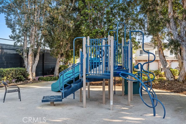 Detail Gallery Image 65 of 70 For 22 Cresta Del Sol, San Clemente,  CA 92673 - 5 Beds | 5/1 Baths