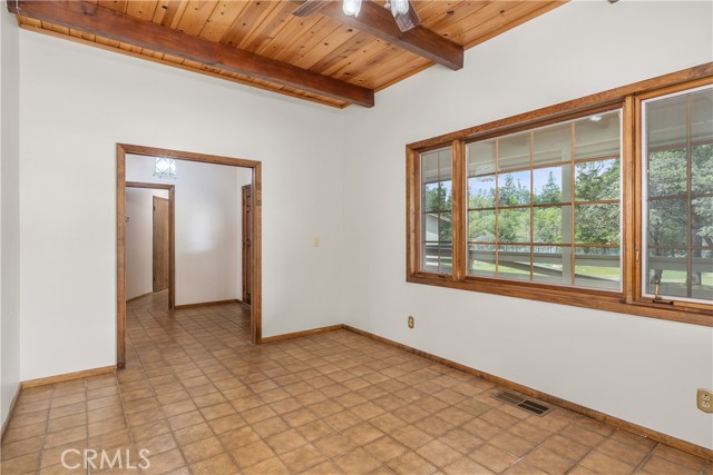 Detail Gallery Image 13 of 63 For 4904 Sierra Pines Dr, Mariposa,  CA 95338 - 3 Beds | 3/1 Baths