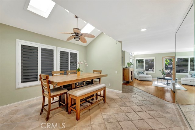 626 9th Street, Huntington Beach CA: https://media.crmls.org/medias/6e63ac92-3bbe-49a8-ab3e-045966c5e975.jpg