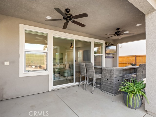 Detail Gallery Image 43 of 52 For 4483 Crown Bluffs Dr, Madera,  CA 93636 - 4 Beds | 3 Baths