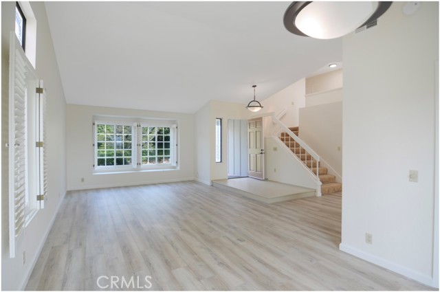 Detail Gallery Image 8 of 36 For 27571 Chantada, Mission Viejo,  CA 92692 - 3 Beds | 2/1 Baths