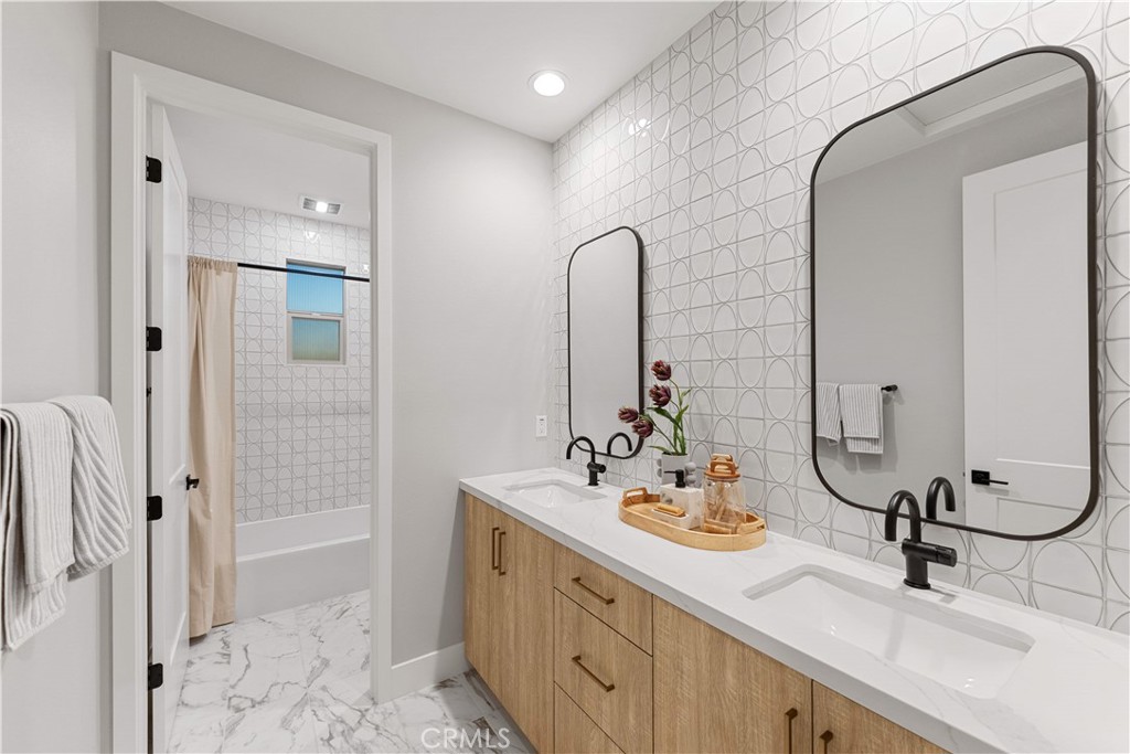 MLS #WS26130048 image #35