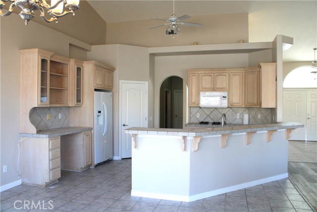 Detail Gallery Image 10 of 31 For 35824 Tumbleweed Cir, Yermo,  CA 92398 - 3 Beds | 2 Baths
