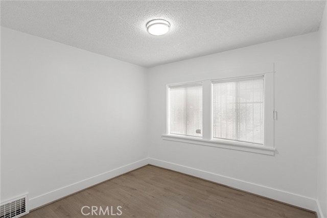 Detail Gallery Image 14 of 20 For 333 S 6th St, Alhambra,  CA 91801 - 2 Beds | 1 Baths