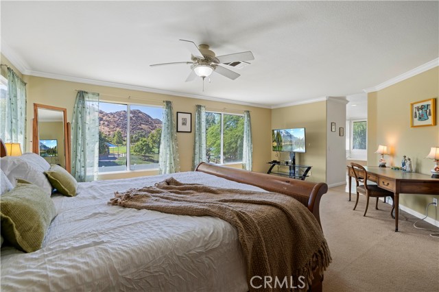 Detail Gallery Image 19 of 38 For 21240 Lone Star Way, Saugus,  CA 91390 - 4 Beds | 3 Baths