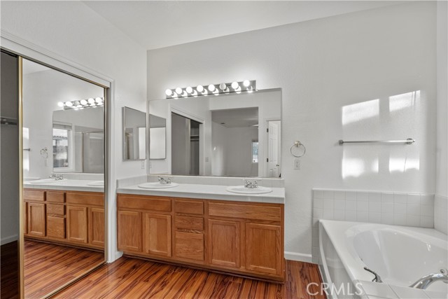 Detail Gallery Image 10 of 18 For 1663 Augusta Ln, Atwater,  CA 95301 - 3 Beds | 2 Baths