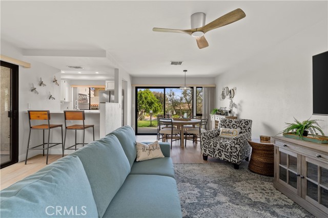45436 Driftwood Drive, Palm Desert CA: https://media.crmls.org/medias/6e6d8b1c-54c8-4c18-be48-a78250dd2c6e.jpg