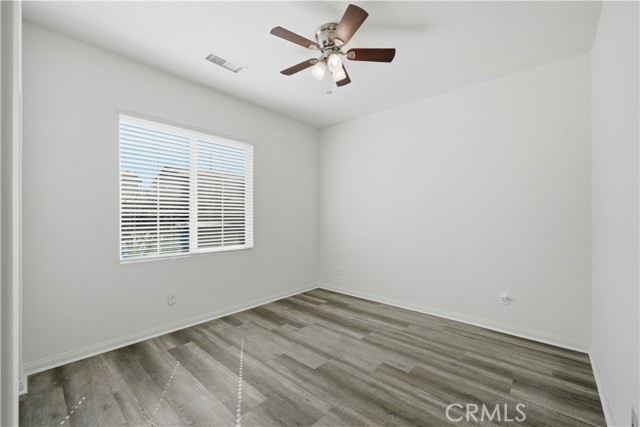 Detail Gallery Image 15 of 48 For 29325 Links, Lake Elsinore,  CA 92530 - 4 Beds | 3 Baths