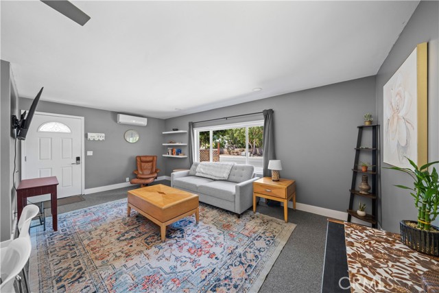 Detail Gallery Image 15 of 20 For 6533 Crawford St, San Diego,  CA 92120 - 3 Beds | 2/1 Baths