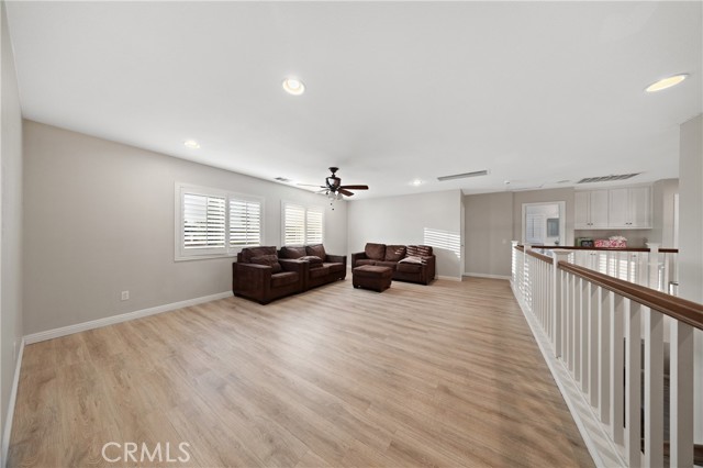 Detail Gallery Image 8 of 28 For 29851 Fox Creek, Menifee,  CA 92586 - 5 Beds | 3 Baths