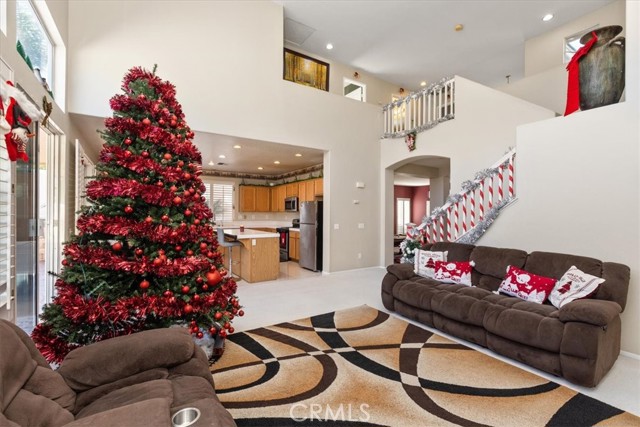 Detail Gallery Image 6 of 41 For 3527 Galatea Way, Corona,  CA 92882 - 4 Beds | 3 Baths