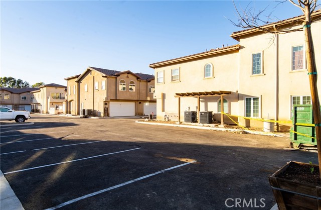 Detail Gallery Image 19 of 43 For 5502 E Los Angeles Ave #1,  Simi Valley,  CA 93063 - 3 Beds | 2/1 Baths