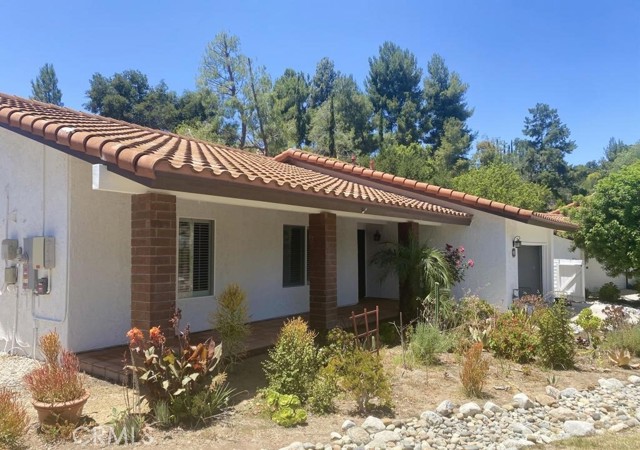 Detail Gallery Image 2 of 33 For 1459 Briarglen, Westlake Village,  CA 91361 - 3 Beds | 2 Baths