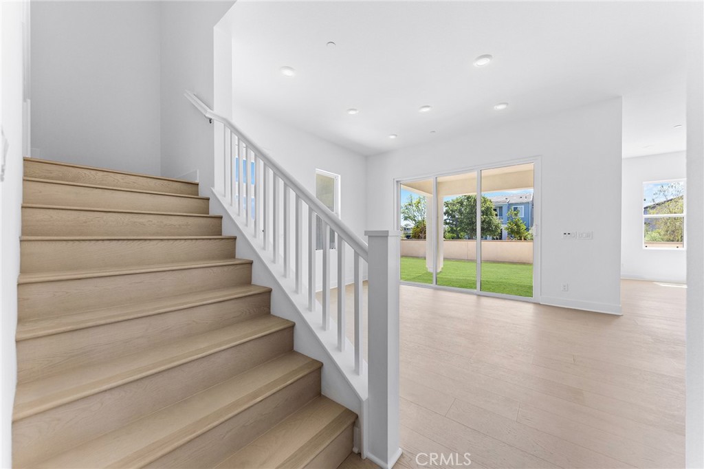 6e703a8b 548e 458c 99c9 C4aae54c9a31