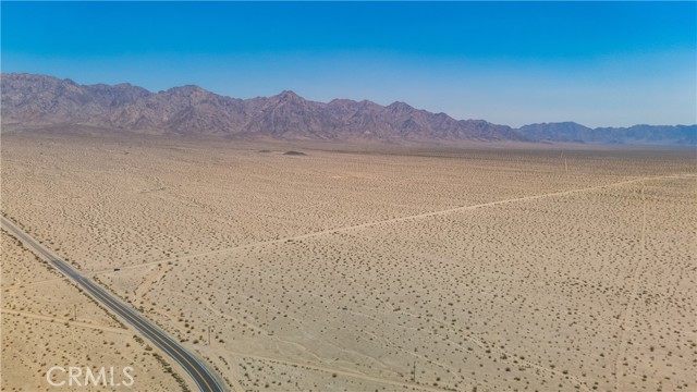 Detail Gallery Image 7 of 14 For 100 Ironage Peak Rd, Twentynine Palms,  CA 92277 - – Beds | – Baths