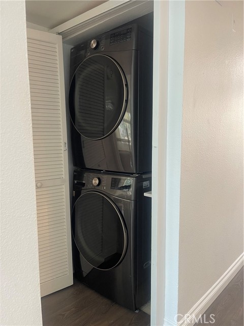 5515 Canoga Avenue, Woodland Hills CA: https://media.crmls.org/medias/6e70faa5-ed6c-4106-a0ea-1f35f2aaf2e6.jpg