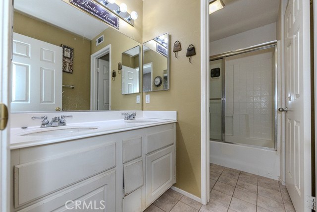 Detail Gallery Image 23 of 38 For 20770 Stony Brook Cir, Riverside,  CA 92508 - 5 Beds | 3 Baths