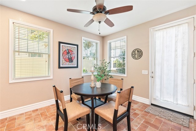 Detail Gallery Image 22 of 61 For 1455 Deer Hollow, Corona,  CA 92882 - 5 Beds | 3/1 Baths