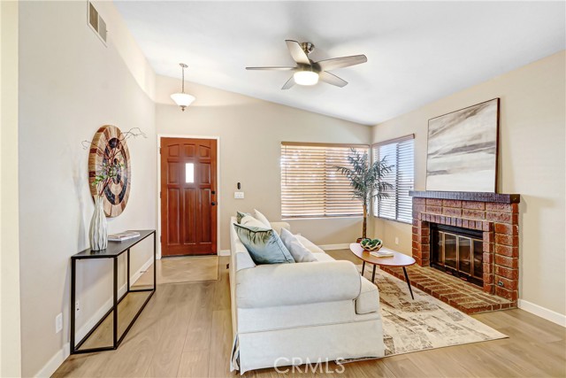 Detail Gallery Image 6 of 20 For 9849 Allesandro Ct, Rancho Cucamonga,  CA 91730 - 2 Beds | 1 Baths