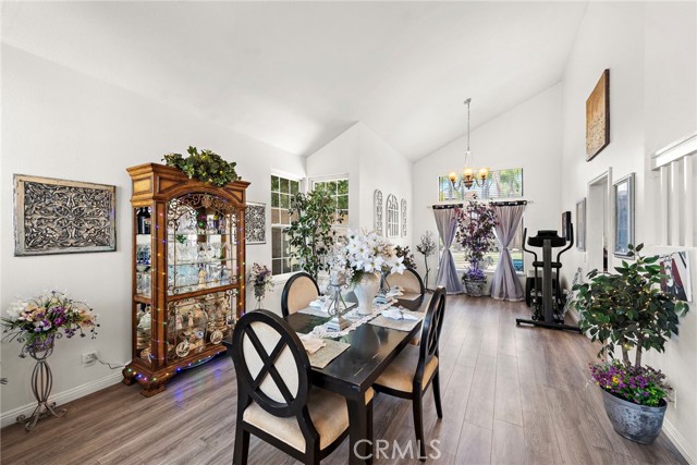 Detail Gallery Image 12 of 32 For 1 San Vincente, Rancho Santa Margarita,  CA 92688 - 3 Beds | 2/1 Baths