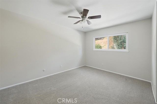 Detail Gallery Image 28 of 33 For 26947 Las Mananitas Dr, Valencia,  CA 91354 - 4 Beds | 3 Baths