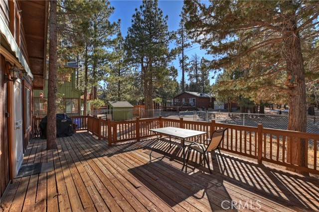 Detail Gallery Image 25 of 28 For 2063 8th Ln, Big Bear City,  CA 92314 - 2 Beds | 3 Baths