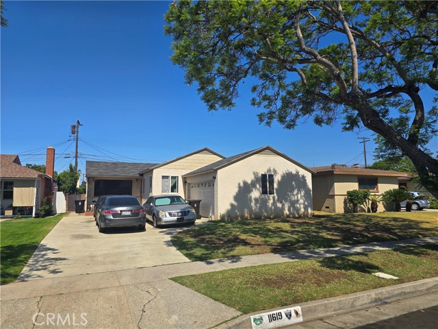 Detail Gallery Image 1 of 1 For 11619 Ardath Ave, Hawthorne,  CA 90250 - 3 Beds | 2 Baths