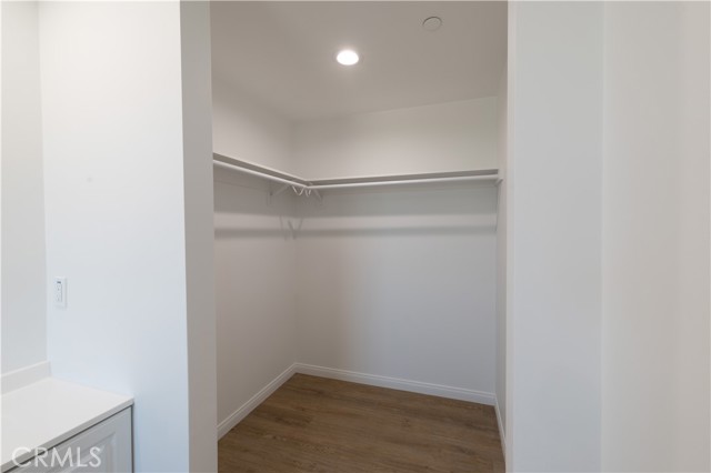 Detail Gallery Image 8 of 14 For 211 N Hathaway St #B,  Santa Ana,  CA 92703 - 2 Beds | 2 Baths