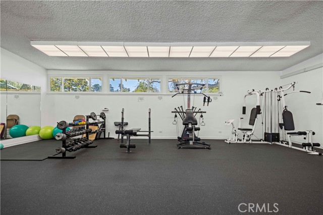 Detail Gallery Image 33 of 61 For 19439 Oak Crossing Rd, Newhall,  CA 91321 - 2 Beds | 2 Baths