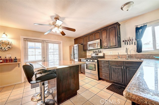 Detail Gallery Image 15 of 48 For 8297 E Carburton, Long Beach,  CA 90808 - 4 Beds | 2 Baths