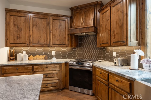 Detail Gallery Image 12 of 38 For 1618 Tuolumne Rd, Big Bear City,  CA 92314 - 4 Beds | 3/1 Baths