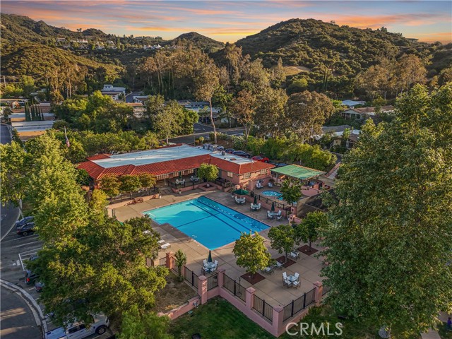 Detail Gallery Image 17 of 28 For 23777 Mulholland Hwy #9, Calabasas,  CA 91302 - 3 Beds | 2 Baths