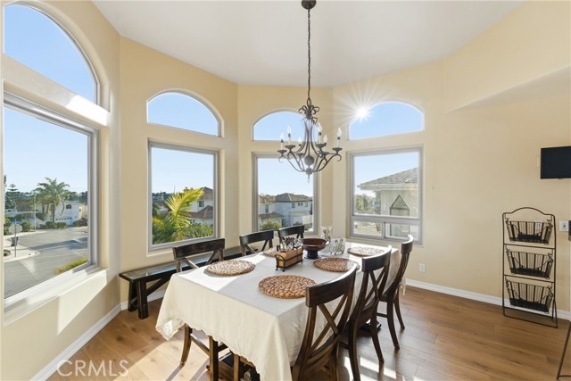 Detail Gallery Image 20 of 75 For 692 Shamrock, Pismo Beach,  CA 93449 - 4 Beds | 3 Baths