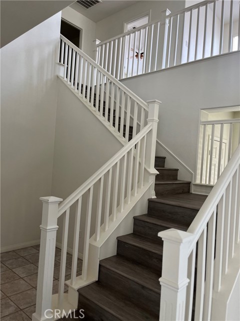 1483 Midnight Sun Drive, Beaumont CA: https://media.crmls.org/medias/6e75ec13-3e29-43ab-bd35-9dc8c45439eb.jpg